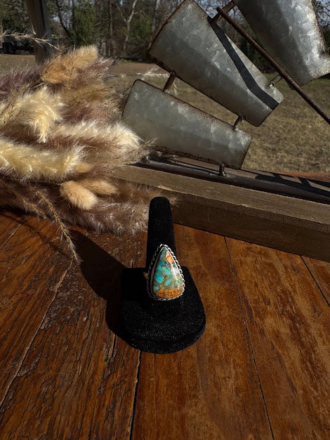 Natural Spiny Oyster Ring | Silver-Plated Setting - Size 7